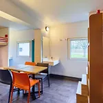 Hotelf1 Clermont Ferrand Est