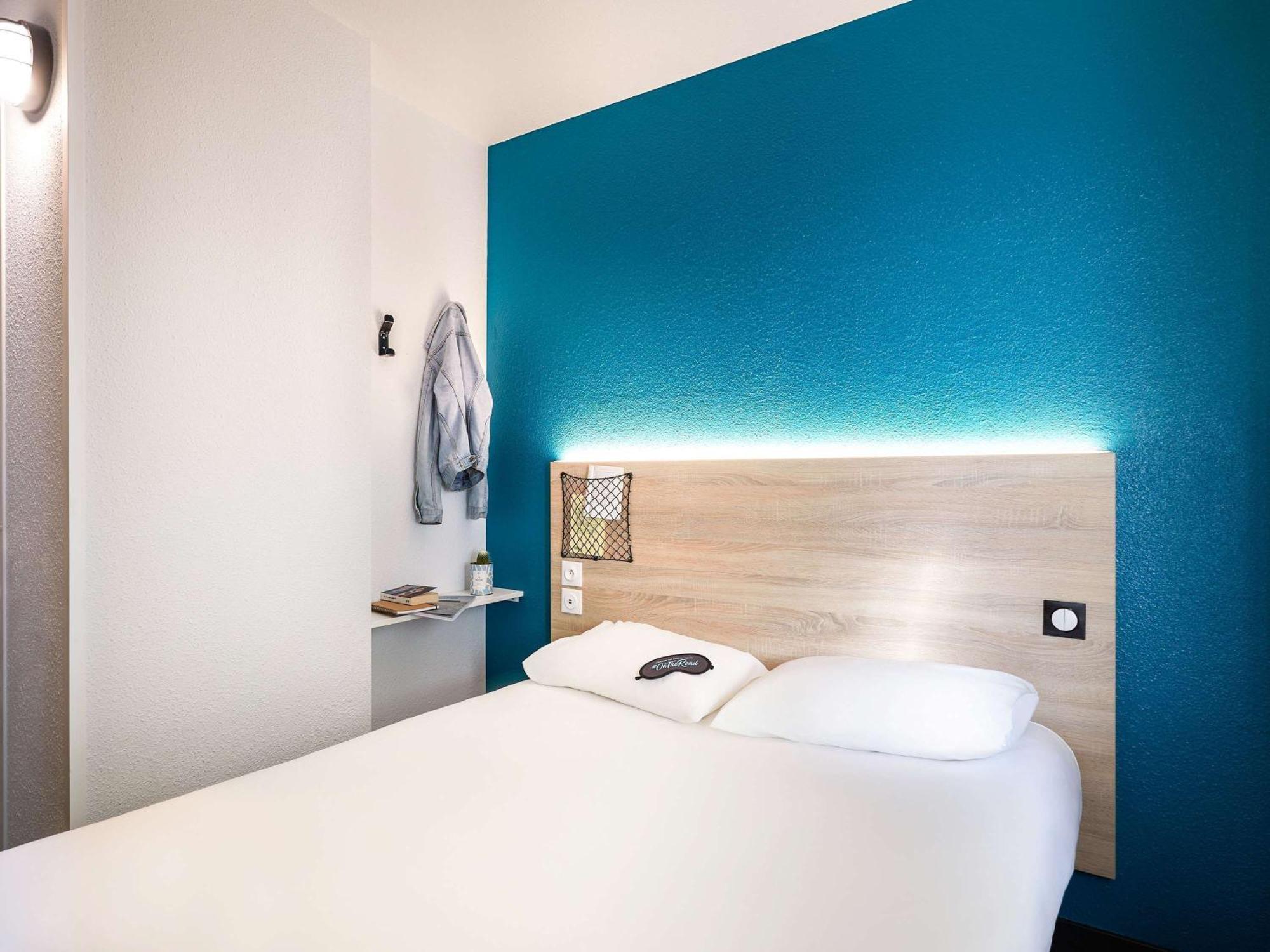 Hotelf1 Ferrand Est Hotel