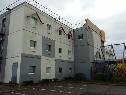 Hotelf1 Ferrand Est Hotel