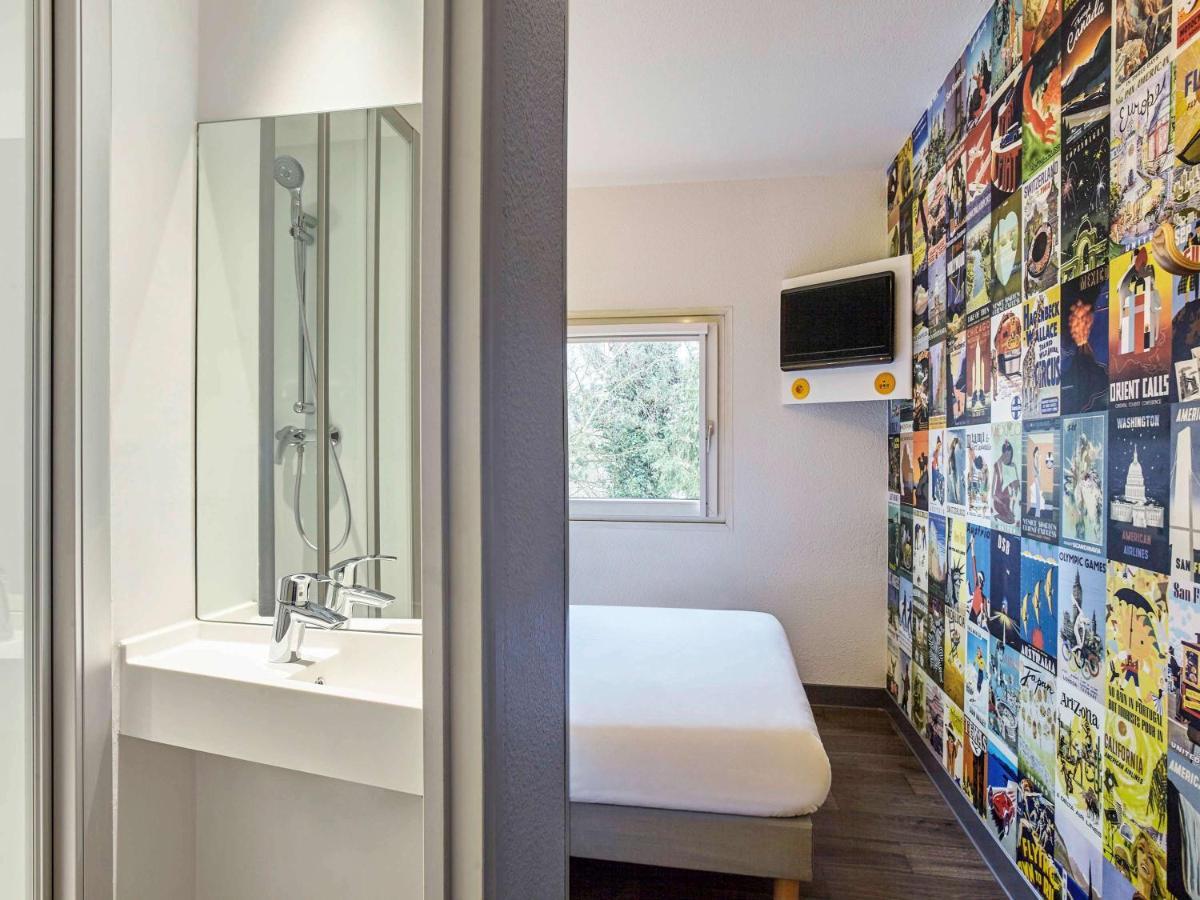 Hotel Hotelf1 Ferrand Est *